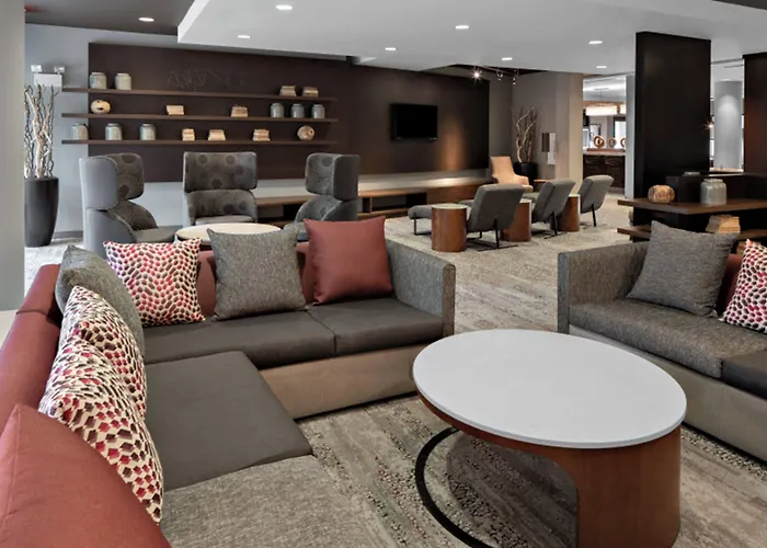 Courtyard By Marriott Raleigh North